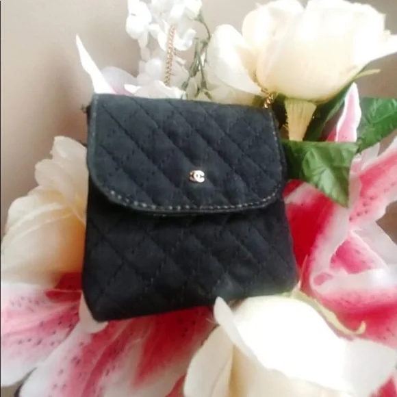 π₯Vintage Chanel Black Quilted Micro Mini Purse - Picture 3 of 12